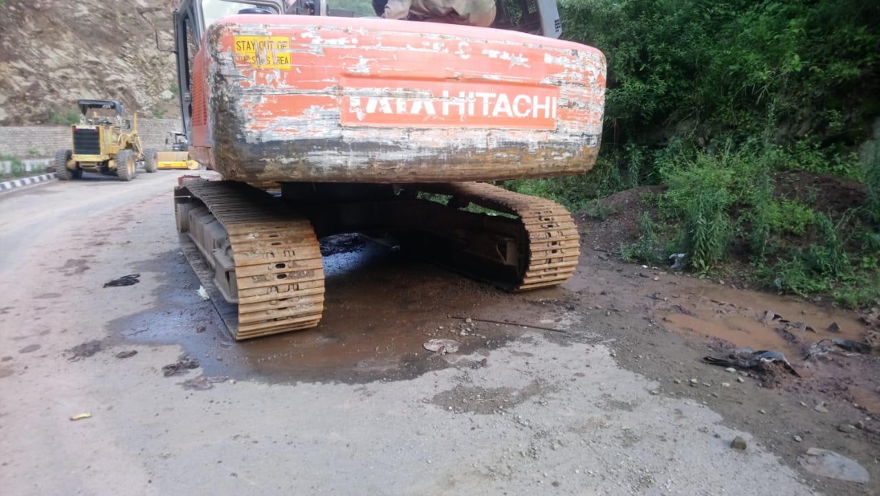 TATA HITACHI EX 350 EXCAVATOR